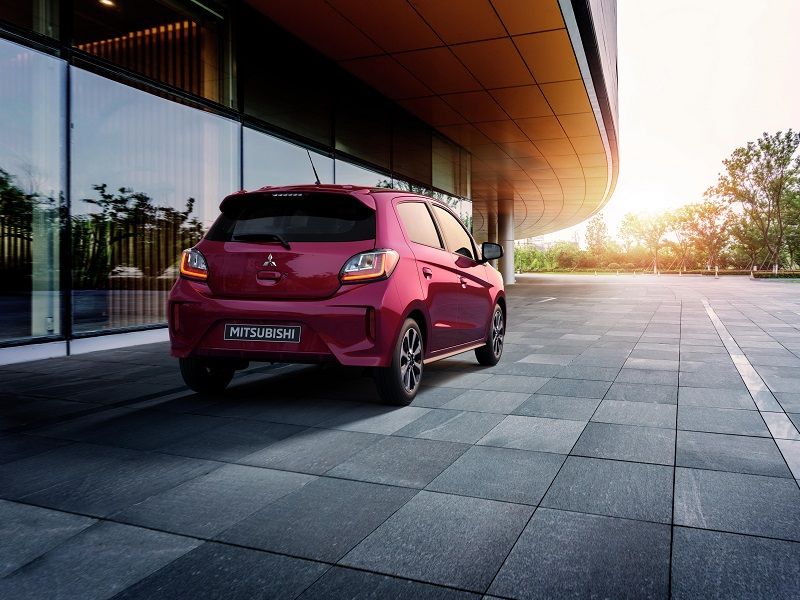Mitsubishi Space Star UNE ÉLÉGANTE CITADINE Mitsubishi Space Star UNE ÉLÉGANTE CITADINE
