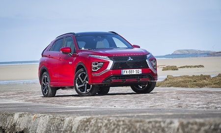 Lancement du nouveau Mitsubishi Eclipse Cross PHEV en France Lancement du nouveau Mitsubishi Eclipse Cross PHEV en France