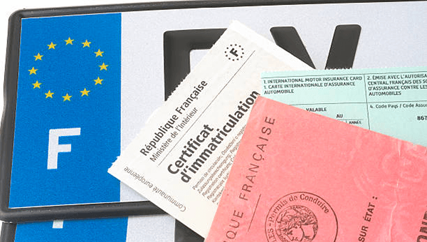 ATTESTATION D'IDENTIFICATION papier français et permis de conduire pour l'homologation dune voiture