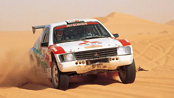 Retour sur le rallye raid Dakar avec Mitsubishi Motors Mitsubishi lors du Paris Dakar