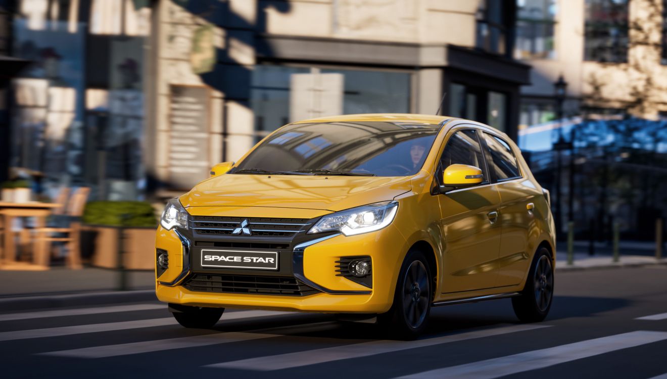SPACE STAR Voiture space star jaune